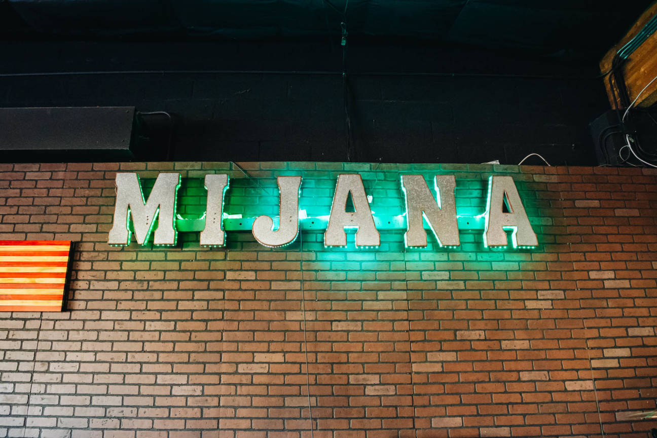 slideshow photo number 2